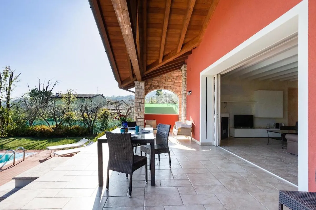 Luxury Villa On Garda Lake ソイアーノ・デル・ラーゴ