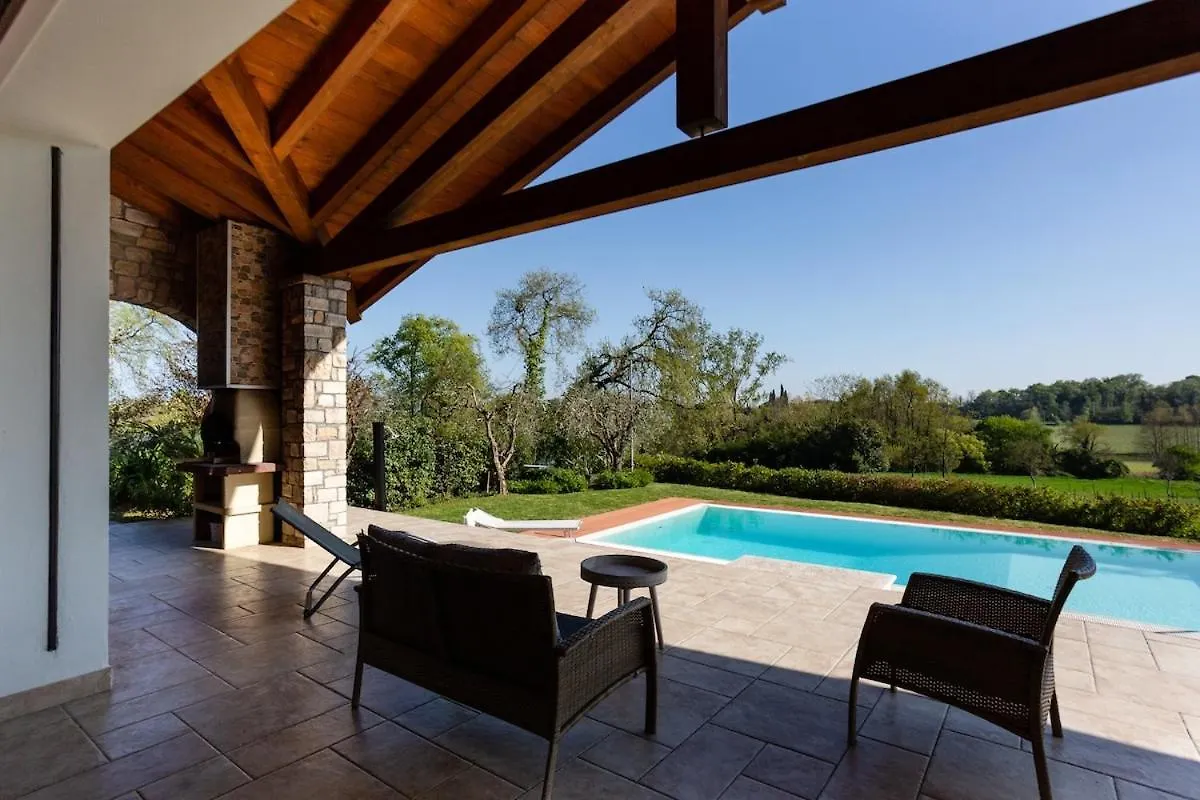 Luxury Villa On Garda Lake Soiano Del Lago