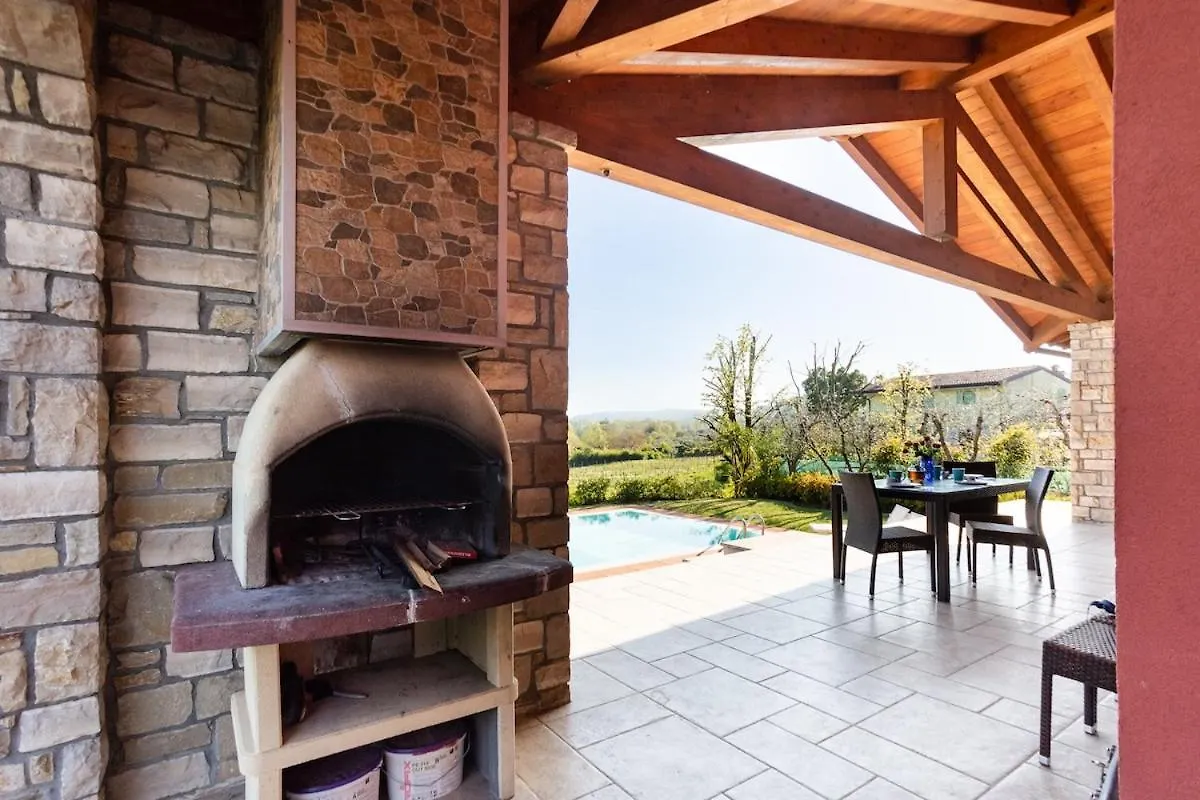 Luxury Villa On Garda Lake Soiano Del Lago Italie