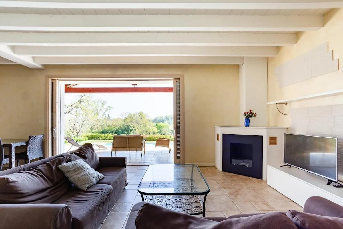 Luxury Villa On Garda Lake Soiano Del Lago