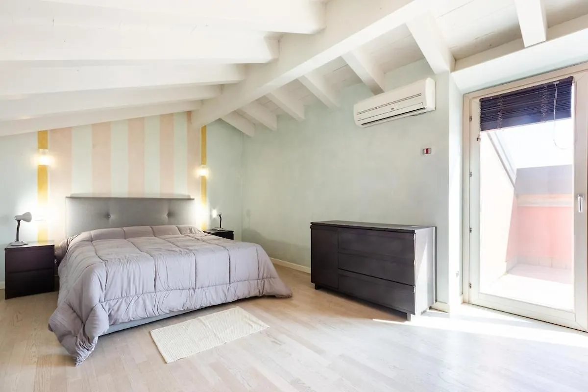 Luxury Villa On Garda Lake Soiano Del Lago